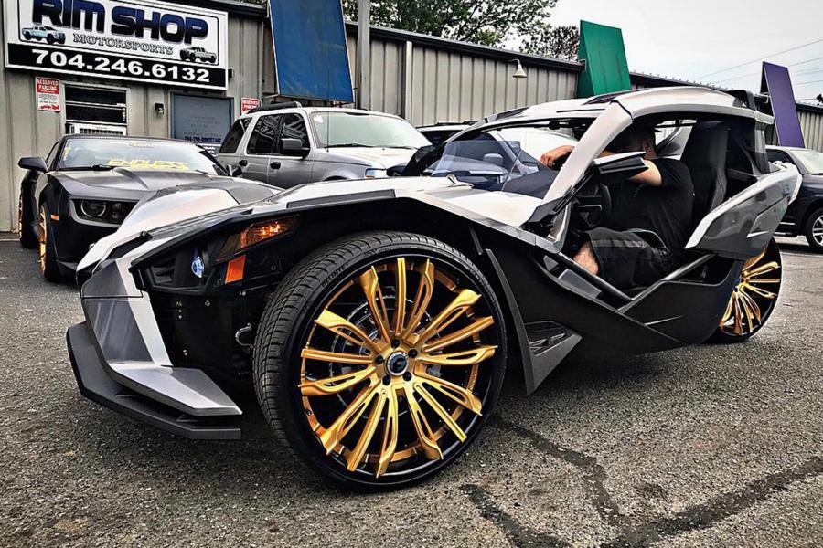  Polaris Slingshot on Forgiato Wheels (Montare-ECL) 2019 года  (фото 1 из 2)